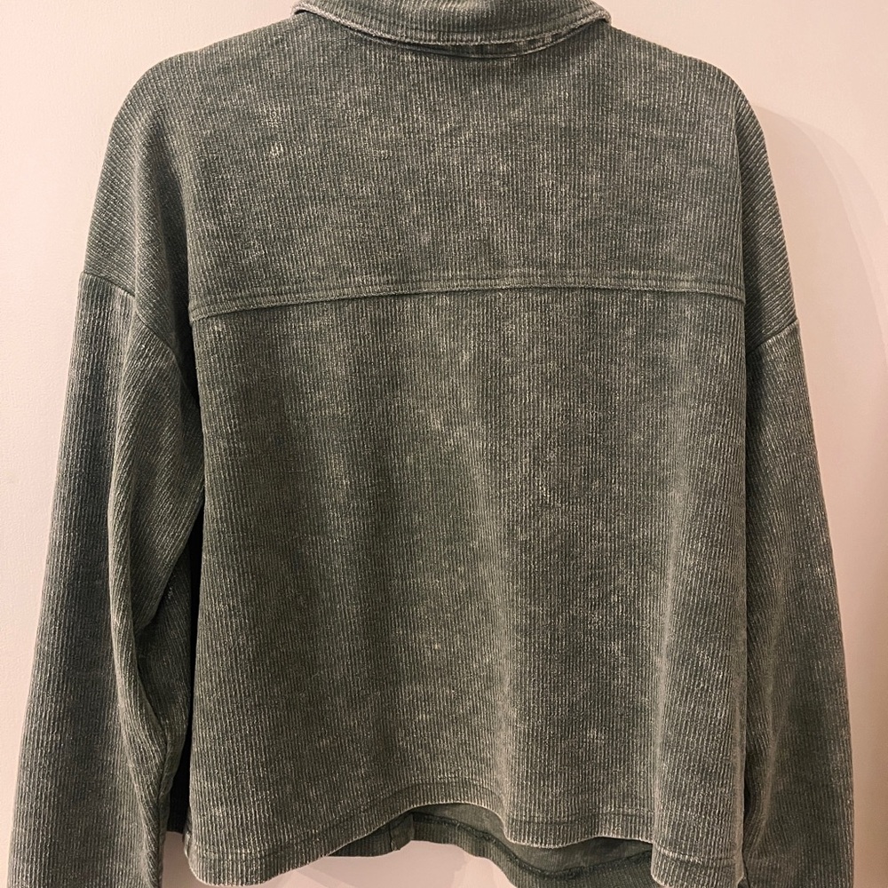 Lightweight Utility Jacket - Picture 2 of 3